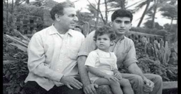 पिता के साथ रतन