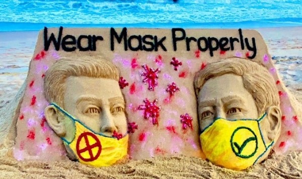 (तस्वीर- twitter@sudarsansand) Mask