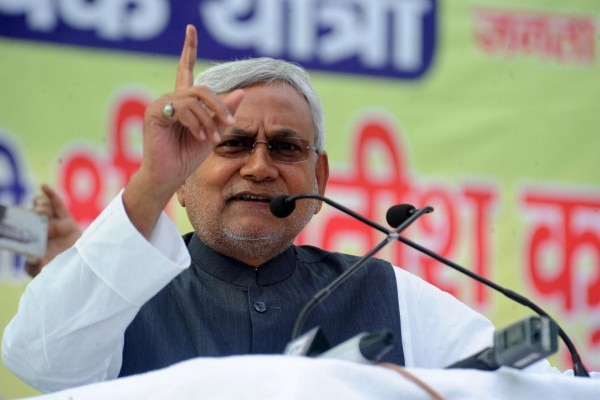 नीतीश कुमार की पार्टी जेडीयू में अरुणाचल प्रदेश की विधानसभा में सिर्फ 1 विधायक बचा है.Photo: AP नीतीश कुमार की पार्टी जेडीयू में अरुणाचल प्रदेश की विधानसभा में सिर्फ 1 विधायक बचा है.Photo: AP