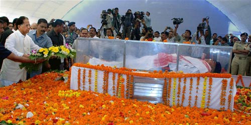 भूपेन का पार्थिव शरीर