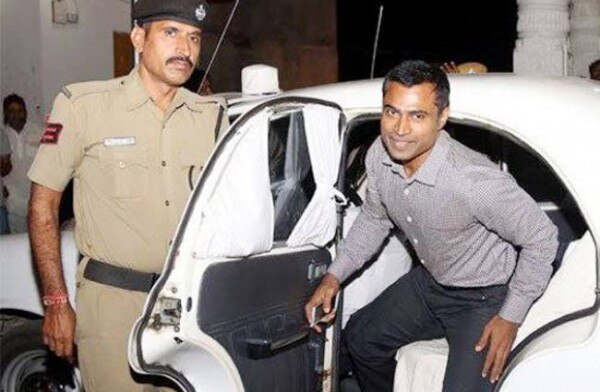 दिनेश एमएन