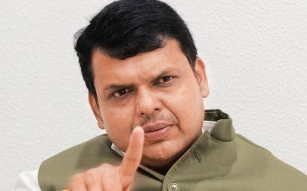 भाजपा के देवेंद्र फडनवीस भाजपा-शिवसेना महायुति सरकार के मुख्यमंत्री हैं