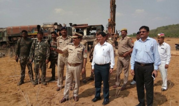 बबली गैंग के लोगों ने तेल टैंकरों को आग के हवाले कर दिया था.