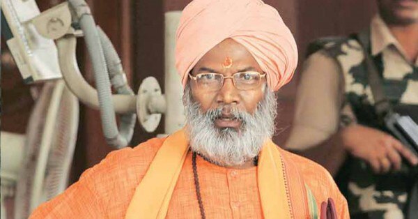 बयान चालू हुए और जुबान कैंची हो गई