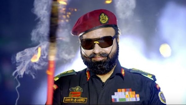 जियेंगे मरेंगे मर मिटेंगे देश के लिए