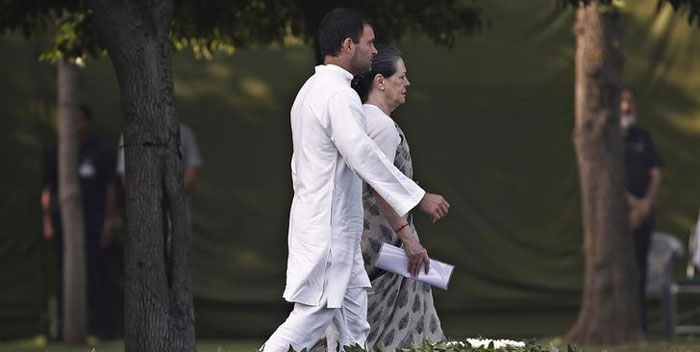 खबर है कि राहुल गांधी को जल्द ही कांग्रेस पार्टी का अध्यक्ष बना दिया जाएगा. वैसे, ये अटकलें तो सालों से लगाई जा रही हैं.