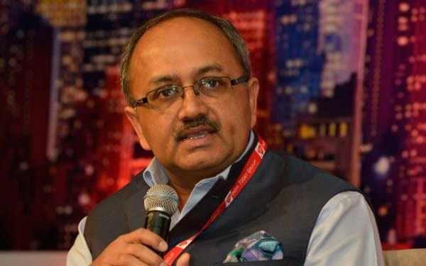 इंवेस्टमेंट की संभावना तलाशने आए अमेरिकी डेलिगेशन को ताज विवाद पर सिद्दार्थनाथ सिंह ने दी सफाई.