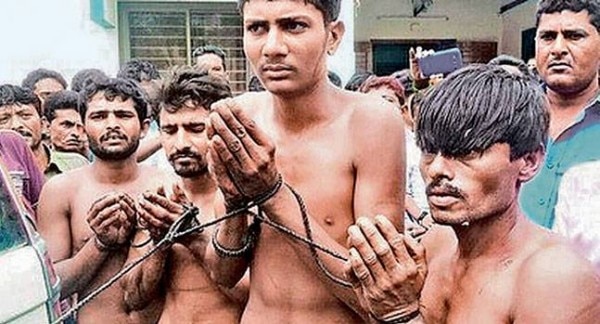 हाल के दिनों में दलितों पर अत्याचार की जो घटना ने सबसे ज़्यादा चर्चा का मुद्दा बनी, वो था ऊना में दलितों को बांध कर पीटा जाना. इसके बाद पूरे गुजरात में दलितों ने विरोध में रैलियां की थीं