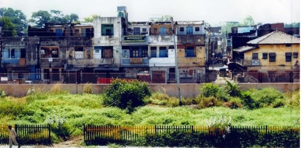 गोधरा का सिग्नल फालिया इलाका. यहीं से निकली भीड़ ने साबरमती एक्सप्रेस पर हमला किया था.