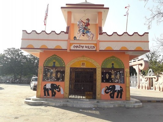 फागवेल का भाथीजी मंदिर. ये गुजरात में ओबीसी राजनीति का केंद्र है. (फोटोः विकिमीडिया कॉमन्स)