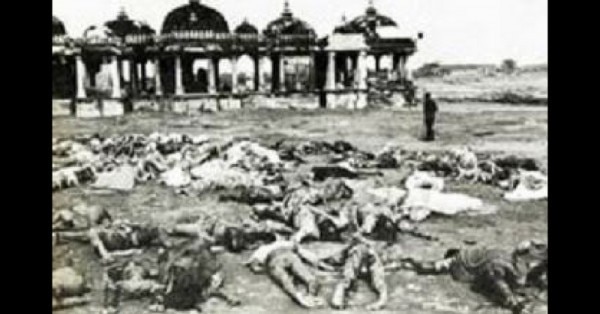 11 अगस्त 1979 को गुजरात के मोरबी में डैम टूटने के इतिहास में सबसे बड़ी त्रासदी हुई थी.