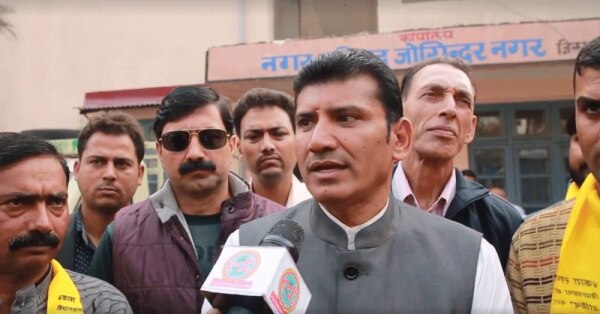 सऊदी अरब से चुनाव लड़ने आए परकाश सिंह राणा