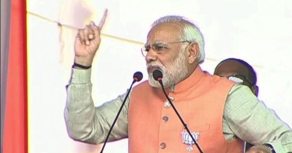 सूरत रैली में नरेंद्र मोदी