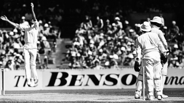 उसी सीरीज का एक लम्हा. फोटो: ESPNCRICINFO.COM
