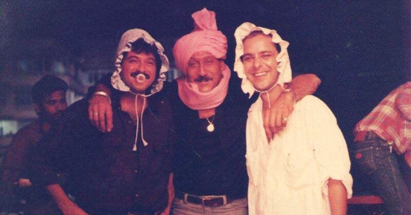 फिल्म "परिंदा" के सेट पर 1989 में अनिल कपूर, जैकी श्रॉफ और डायरेक्टर विधु विनोद चोपड़ा.