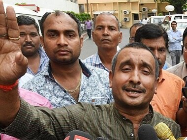 कुलदीप सेंगर बहुत लम्बे समय तक गिरफ्तार ही नहीं हुए थे,