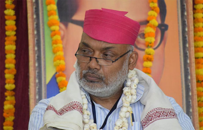 संजय पासवान बिहार के दरभंगा जिले के रहने वाले हैं. वो बिहार विधान परिषद में हैं.