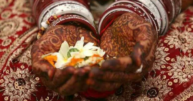जैसे तीन तरीके की शादियां होती हैं, वैसे ही तीन तरीके की एक्सचेंज़ पॉलिसी भी.