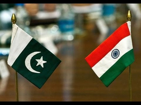 दोनों का सिस्टम ही नहीं, पेट्रोल कन्ज्यूमर्स की किस्मत भी जुदा है