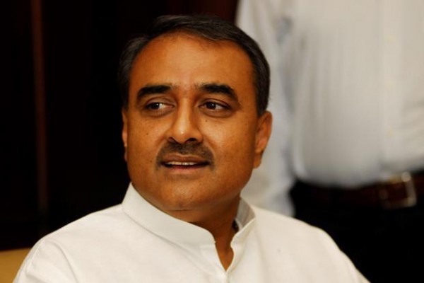 प्रफुल्ल पटेल की मुश्किलें बढ़ती जा रही हैं. फाइल फोटो.