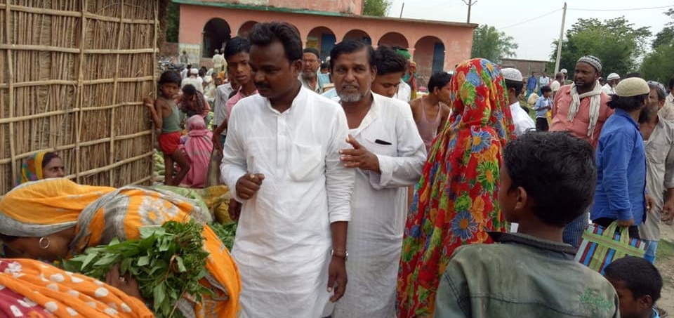 शाहनवाज़ ये चुनाव बिना प्रचार के भी जीत ही जाते.