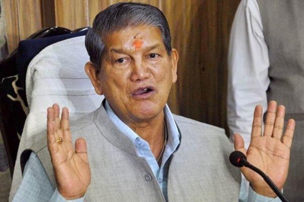 पंजाब कांग्रेस के प्रभारी हरीश रावत. (फाइल फोटो- इंडिया टुडे) हरीश रावत की सरकार को बहाल करने का फैसला सुप्रीम कोर्ट में जस्टिस खेहर ने बरकरार रखा था. जस्टिस खेहर देश के चीफ जस्टिस बने.