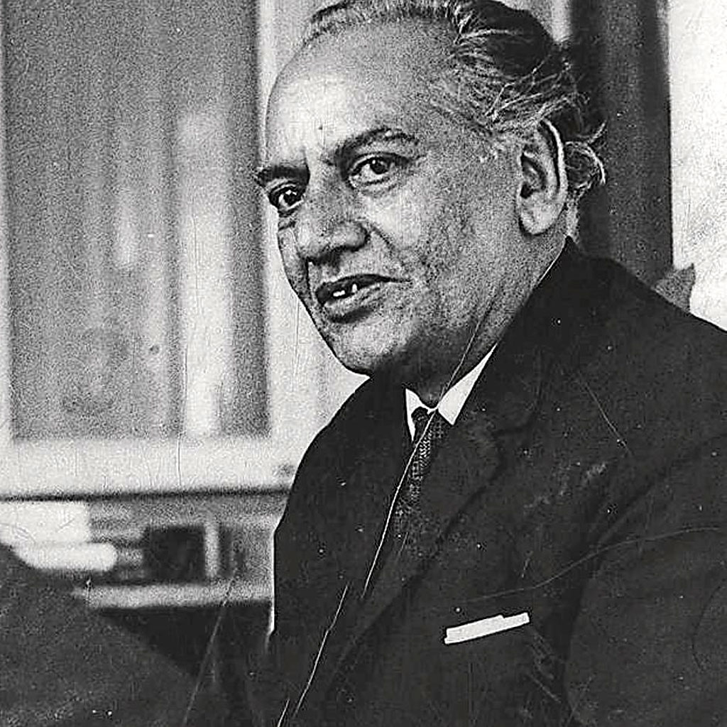 Image result for faiz ahmed faiz ye daag daag ujala