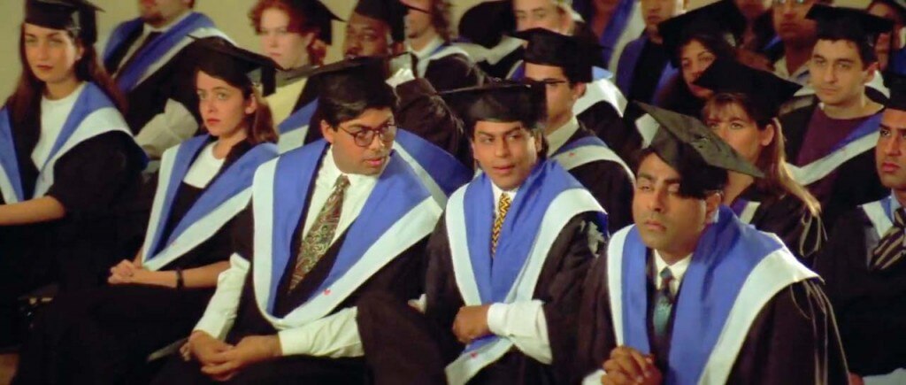 तीनों दोस्तों के रोल में करण जौहर, शाहरुख और अर्जुन. (फोटोः yrf)