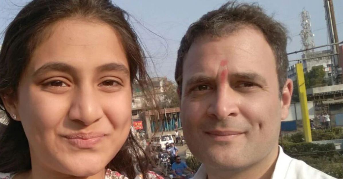 गुजरात में राहुल इस सेल्फी के लिए बहुत ट्रोल हुए थे.