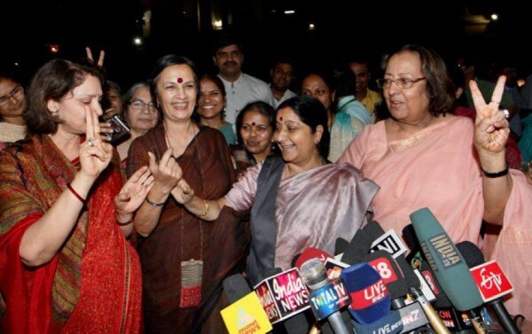 Symbolic Iamge| कि इमेजेज ऐसी और भी आएं| Image Courtesy- Outlook India