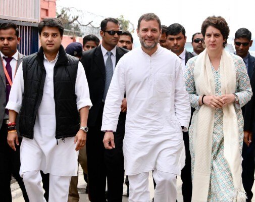 चुनाव से पहले भाजपा राहुल गांधी और प्रियंका गांधी को घेरने में लगी है. (फाइल फोटो)