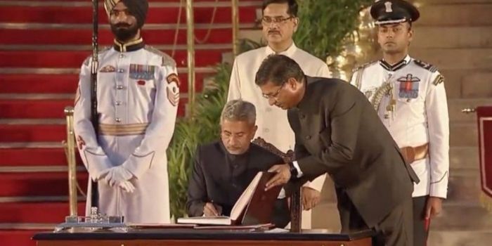 एस जयशंकर की गिनती देश के कामयाब राजनयिकों में होती रही है.