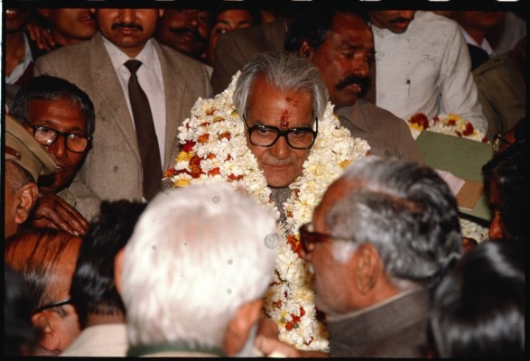 Bhairon Singh Shekhawat after the swearing in ceremony(News Portrait)