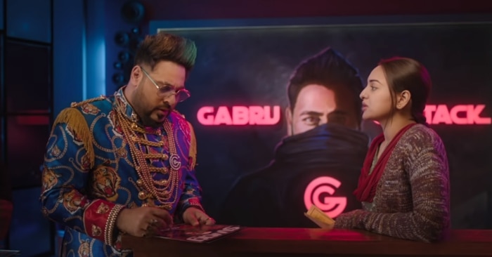 फिल्म में बादशाह के साथ सोनाक्षी. बादशाह फिल्म में एक पंजाबी सिंगर के रोल में दिखेंगे.