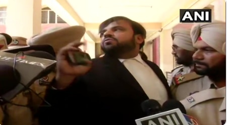 इस केस की पैरवी करने वाले वकील मुबिन फ़ारुखी ने कहा है कि जज ने इस मामले को रेयरेस्ट ऑफ रेयर नहीं माना है और हम इस फैसले के खिलाफ सुप्रीम कोर्ट जाएंगे.