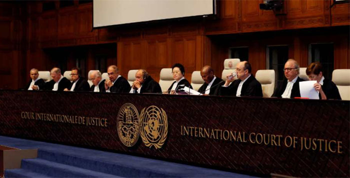कुलभूषण जाधव के केस की सुनवाई के दौरान इंटरनैशनल कोर्ट ऑफ जस्टिस (ICJ)के जजों का पैनल (फोटो: रॉयटर्स)