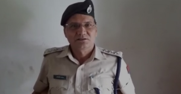 डीएसपी प्रभाती लाल. इन्होंने बताया कि आरोपियों की गिरफ्तारी हो चुकी है. फोटो- रिपोर्टर शरत कुमार.