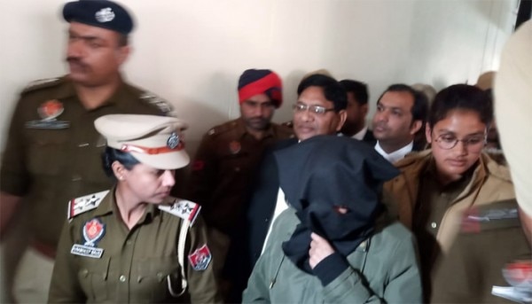 मामले में मिट्ठू के वकील राज कुमार गोयल से बात करने पर उन्होंने बताया कि उन्हें यकीन है कि दोषियों को सज़ा ज़रूर होगी.