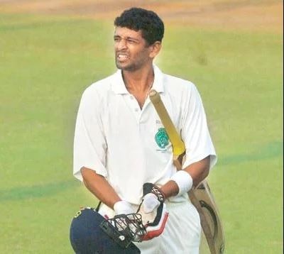 अमोल रणजी विजेता टीम का आठ बार हिस्सा रहे.
