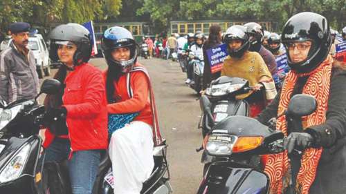 Helmet PTI