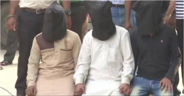 कमलेश तिवारी की हत्या के मामले में इन्हीं तीन लोगों को सूरत से गिरफ्तार किया गया है. गुजरात एसटीएफ का दावा है कि इन तीनों ने अपना गुनाह कबूल कर लिया है.