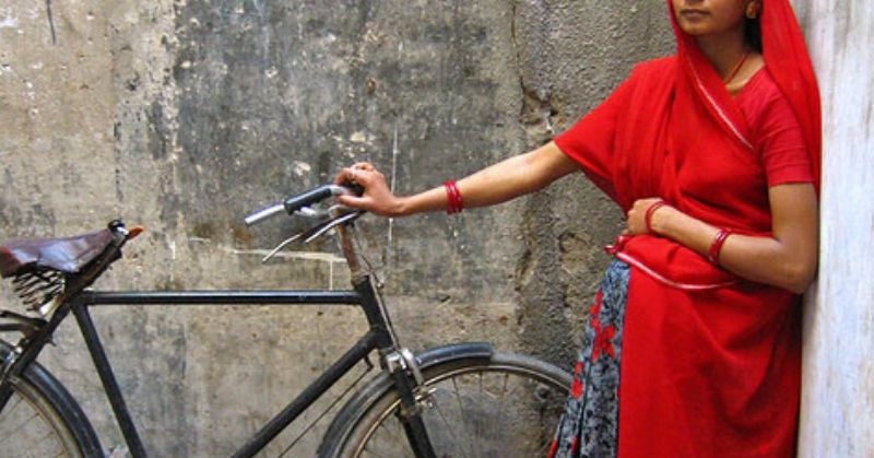 पूछा गया, 'पति दूसरे शहर में था तो कैसे हुई प्रेग्नेंट?', पत्नी का जवाब सुन सर पकड़ लेंगे