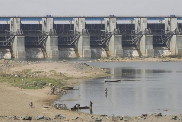 घोसीखुर्द डैम. इसके निर्माण में भी भ्रष्टाचार की शिकायतें आईं थीं.