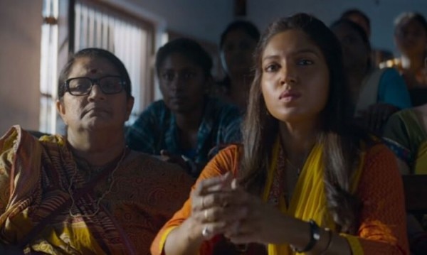 एक बार फिर भूमि पेडणेकर को मेकअप का साथ नहीं मिल पाया. इससे पिछली फिल्म 'सांड की आंख' में भी यही हुआ था.