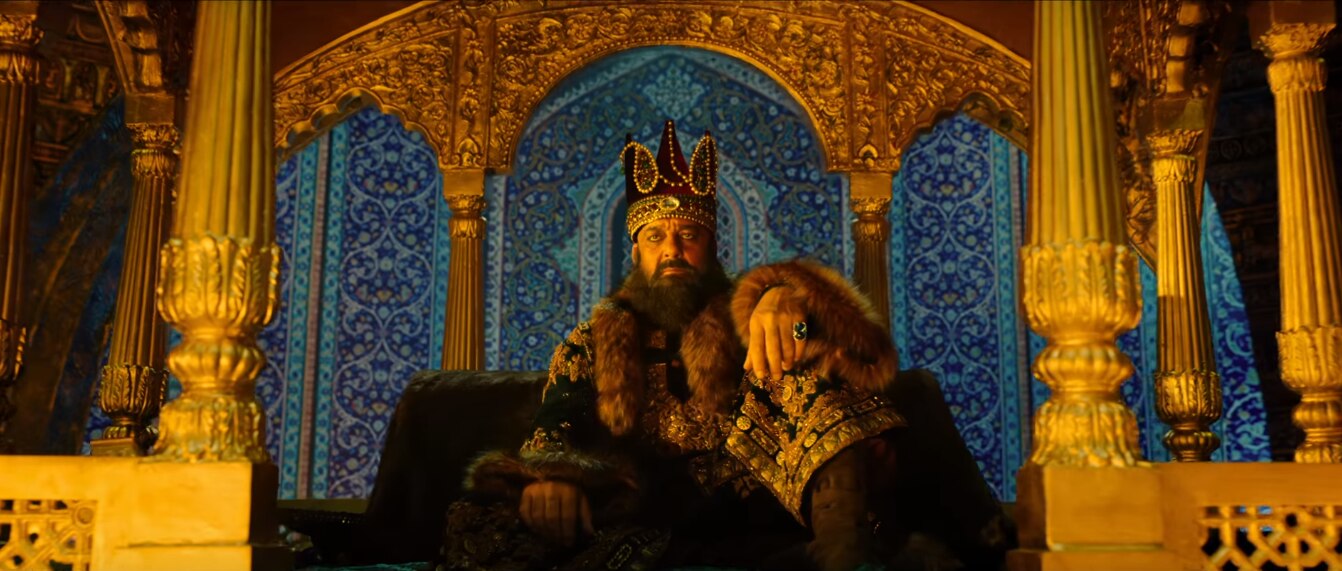 अफगानिस्तानी शासक अहमद शाह अब्दाली के किरदार में संजय दत्त. ट्रेलर देखने के बाद दत्त से उम्मीदें बढ़ सी गई हैं.