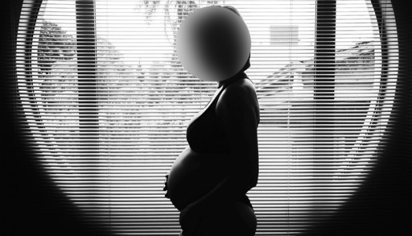 Pregnant Pixabay 700