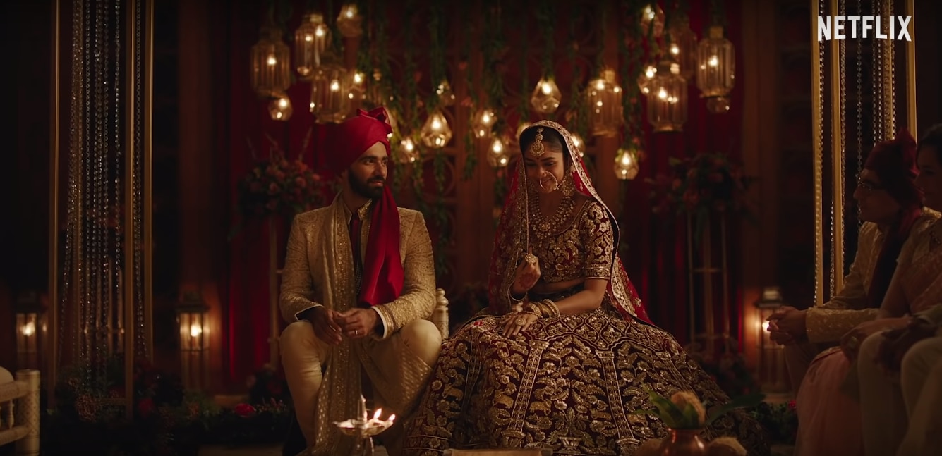फिल्म के करण जौहर वाले सेग्मेंट का एक सीन, जिसमें लड़का-लड़की की शादी हो रही है. सारा किस्सा इसी शादी के बाद शुरू होता है.