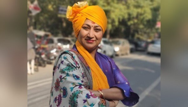 Rekha Gupta 2 700