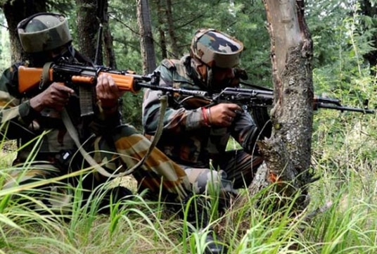 इन्सास रायफ़ल ने शुरुआत से ही कथनी और करनी का फ़र्क बनाए रखा