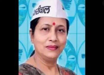प्रीति भी शुरूआती रुझानों में पीछे चल रही थीं. अब आगे हो गई हैं. Preeti Tomar
